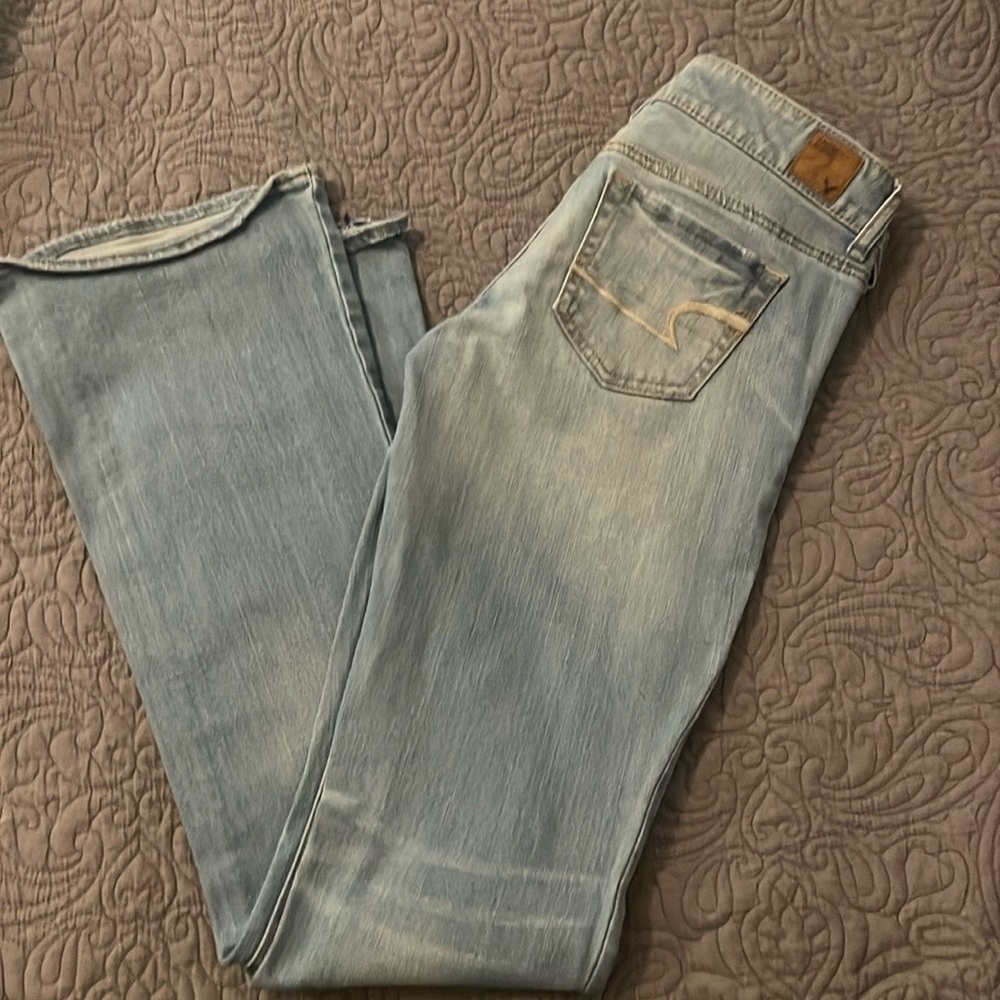 American Eagle-Artist Jeans. Size 4 Long - Light Blue - Preowned